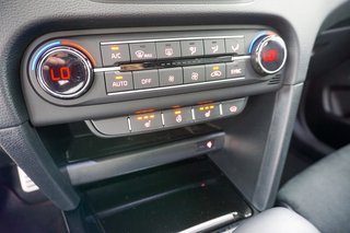 Kia ProCeed 1.6 TGDI DCT GT JBL ACC Kamera LED Pano - foto 4
