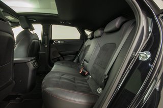 Kia ProCeed 1.6 TGDI DCT GT JBL ACC Kamera LED Pano - foto 8