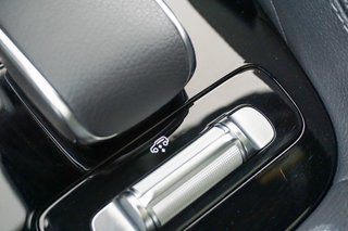 Mercedes-Benz GLE 450 4M AMG Line Burmester Kamera Night Pano - bilder 8