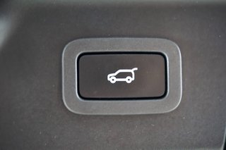 Land Rover R-Dynamic SE Pano AHK Kamera ACC Meridian Black - photo 2