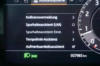 Land Rover R-Dynamic SE Pano AHK Kamera ACC Meridian Black - photo 7