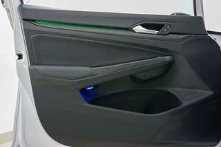 Volkswagen Golf VIII R 4Motio Pano Leder Akrapovic IQ.Light - bilder 10