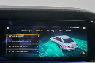 Mercedes-Benz E 300 e Avantgarde Kamera MBUX DAB Teilleder - photo 2