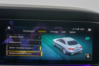 Mercedes-Benz E 300 e Avantgarde Kamera MBUX DAB Teilleder - photo 3