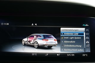 Mercedes-Benz E 53 AMG 4Matic+ Pano Leder Luft 360K AHK KEYLES - photo 2