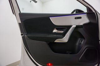 Mercedes-Benz A 250 e Edition 2020 Limo AMG Line Kamera MBUX - bilder 5