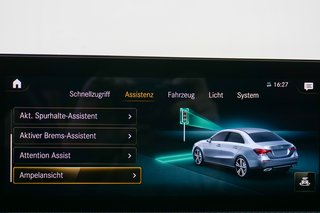 Mercedes-Benz A 250 e Edition 2020 Limo AMG Line Kamera MBUX - photo 2