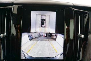 Volvo XC60 Plus Black Edition AWD Pano ACC 360K 21Zoll - bilder 1