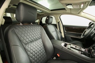 Jaguar XJ50 Portfolio Pano ACC Keyless Kamera Sitzbelüf - photo 8