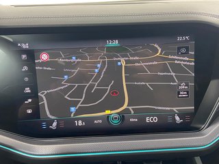 Volkswagen Touareg R-Line 4Motion Matrix Luft Head-up Black - bilder 4
