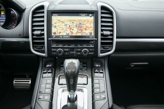 Porsche Cayenne Turbo Pano ACC LED Sitzbelüft - photo 6
