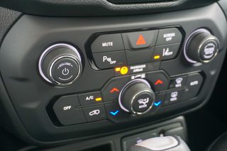 Jeep Renegade Limited FWD Navi ACC Kamera - foto 2