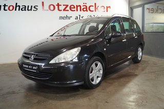 Peugeot 307 SW Premium Viele Verschleißteile neu Used vehicle for sale | First registration 05/2003 | Price 1.100 €