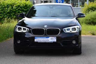 BMW 120i Sport Line abnb. AHK | LED-Scheinwerfer Used vehicle for sale | First registration 06/2017 | Price 17.890 €