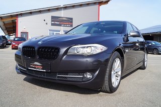BMW 523i Touring Aut. Edition Exclusive LEDER / NAVI / PANO / AHK Used vehicle for sale | First registration 10/2010 | Price 12.490 €