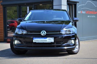Volkswagen Polo VI 1,0 Highline DSG NAVI BT TEMP ACC Gebrauchtwagen Kaufen | EZ 02/2019 | Preis 16.990 €