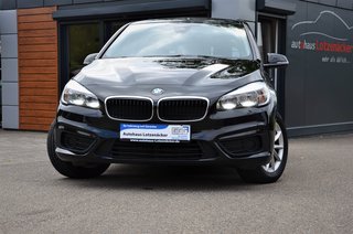 BMW 218 i Active Tourer Voll-Leder abnb. AHK Gebrauchtwagen Kaufen | EZ 10/2015 | Preis 13.490 €