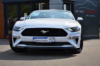 Ford Mustang 2,3 Convertible Ecoboost Cabrio Used vehicle for sale | First registration 07/2018 | Price 25.990 €