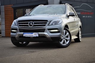 Mercedes-Benz ML 350 CDI BT 4M Stdhzg|Airm | BiX |Distr+|Tritt Gebrauchtwagen Kaufen | EZ 01/2014 | Preis 32.990 €
