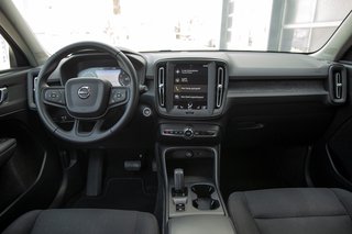 Volvo XC40 T4 2WD Anhängerkupplung*Rückfahrkamera*Navigationssystem*Sitzheizung vorn*Tempomat Basis - bilder 6
