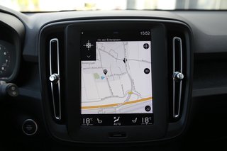 Volvo XC40 T4 2WD Anhängerkupplung*Rückfahrkamera*Navigationssystem*Sitzheizung vorn*Tempomat Basis - bilder 17
