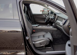 Volvo XC60 B5 Plus Dark AWD Schiebedach*360°*Totwinkel*ACC - foto 6