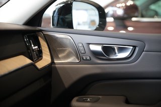 Volvo XC60 T6 Plus Dark AWD Head-up Display*AHK*Schiebedach*Standheizung* - foto 12