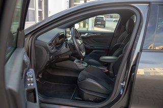 Ford Focus ST ACC*Easy-Park-Paket*Styling-Paket*Tech.-Paket 1 - bilder 12