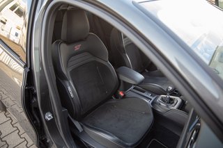 Ford Focus ST ACC*Easy-Park-Paket*Styling-Paket*Tech.-Paket 1 - bilder 15