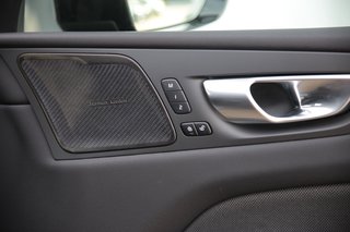 Volvo XC60 T8 Ultimate Dark AWD Head-up*Standheiz.*AHK*SHD*  Recharge Plug-In Hybrid - bilder 10