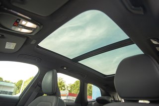 Volvo XC60 T8 Ultimate Dark AWD Head-up*Standheiz.*AHK*SHD*  Recharge Plug-In Hybrid - bilder 16