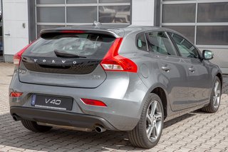Volvo V40 T3 Kinetic *Rückfahrkamera *Navigationsystem *Einparkhilfe vorn und hinten*Klimaautomatik 2-Zonen - bilder 5