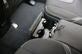 Volvo V40 T3 Kinetic *Rückfahrkamera *Navigationsystem *Einparkhilfe vorn und hinten*Klimaautomatik 2-Zonen - bilder 6