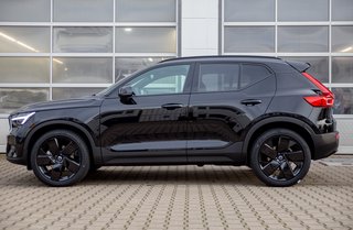 Volvo XC40 B4 Plus Black Edition Schiebedach*ACC*360°Kamera   2WD - foto 2