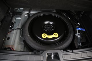 Volvo XC40 B4 Plus Black Edition Schiebedach*ACC*360°Kamera   2WD - foto 9