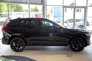 Volvo XC60 T6 Plus Black Edition AWD AHK*Schiebedach*Standheizung*Head-up Display*360°Kamera   Recharge Plug-In Hybrid - foto 2
