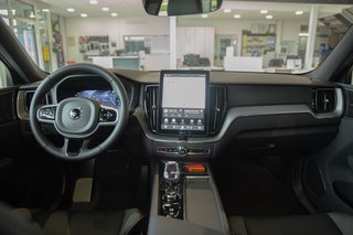 Volvo XC60 T6 Plus Black Edition AWD AHK*Schiebedach*Standheizung*Head-up Display*360°Kamera   Recharge Plug-In Hybrid - foto 10