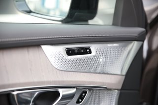 Volvo XC90 T8 Ultra Dark AWD AHK*Head-up*Standheizung*Schiebedach*  Recharge Plug-In Hybrid - bilder 23