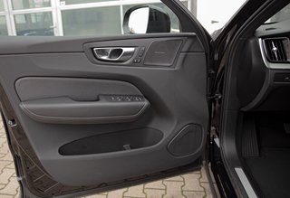 Volvo XC60 B5 Plus Dark AWD AHK*SHD*ACC*360°*BLIS - bilder 16