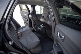 Volvo XC60 B4 Core ACC Fahrassistenz-Paket Winter-Paket - bilder 9