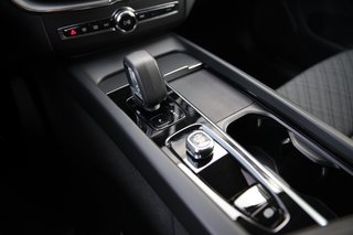 Volvo XC60 B4 Core ACC Fahrassistenz-Paket Winter-Paket - bilder 17