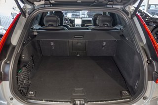 Volvo XC60 T8 Ultra Black Edition AWD Head-up*Anhängherkupplung*Schiebedach*Standheizung*Massage*Sitzlüftung*Luftfahrwerk*   Recharge Plug-In Hybrid - foto 5