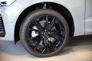 Volvo XC60 T8 Ultra Black Edition AWD Head-up*Anhängherkupplung*Schiebedach*Standheizung*Massage*Sitzlüftung*Luftfahrwerk*   Recharge Plug-In Hybrid - foto 20