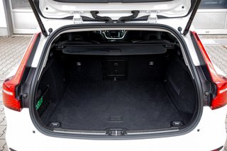 Volvo T5 Inscription Rückfahrkamera*Tempomat*Totwinkel*Sitzheizung*Apple CarPlay* - foto 9