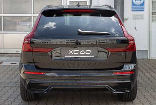 Volvo XC60 T8 Ultra Black Edition AWD Head-up Display*Standheizung*Schiebedach*B&W Soundsystem   Recharge Plug-In Hybrid - foto 5