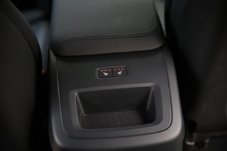 Volvo XC60 T8 Ultra Black Edition AWD Head-up Display*Standheizung*Schiebedach*B&W Soundsystem   Recharge Plug-In Hybrid - foto 10