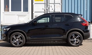 Volvo XC40 B4 Ultimate Dark AWD AHK*Schiebedach*360°Kamera - foto 2