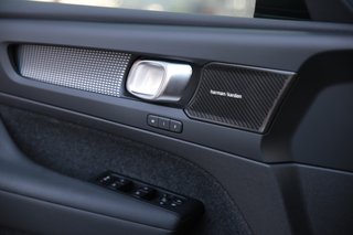 Volvo XC40 B4 Ultimate Dark AWD AHK*Schiebedach*360°Kamera - foto 6