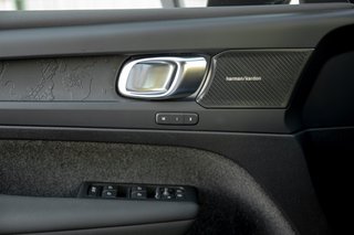 Volvo EX40 Single Motor Extended Range Plus Dark Standheizung*360°Kamera°ACC - foto 20