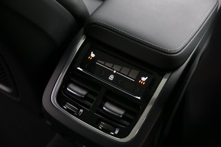Volvo V60 B5 Cross Country Ultimate AWD Massagesitze Standheizung Schiebedach 360° B&W Head up Display - bilder 9